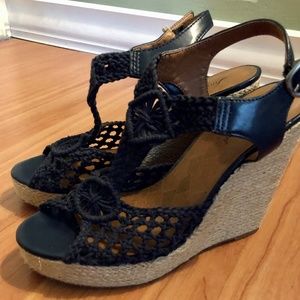 Lucky Brand Crocheted Wedge